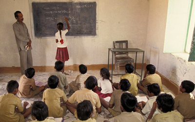 تکبر مدرک گرایی