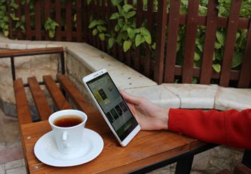 اپلیکیشن کتابخوانی