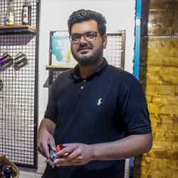 پرسنل کافی شاپ عقیل ایوبی