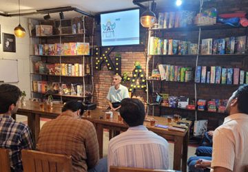 کافه کتاب خوارزمی